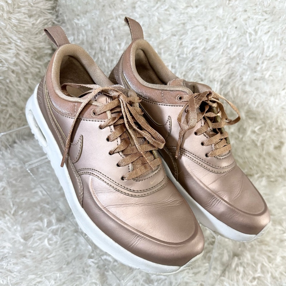 Nike Air Max Thea Rose Gold Leather Sneaker Women’s Size 7.5